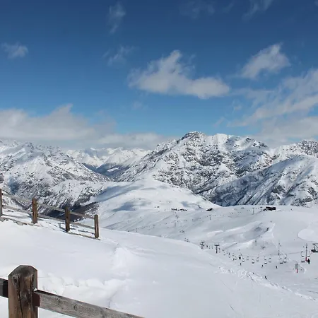 Semesterbostad Stunning In Near Lift Livigno